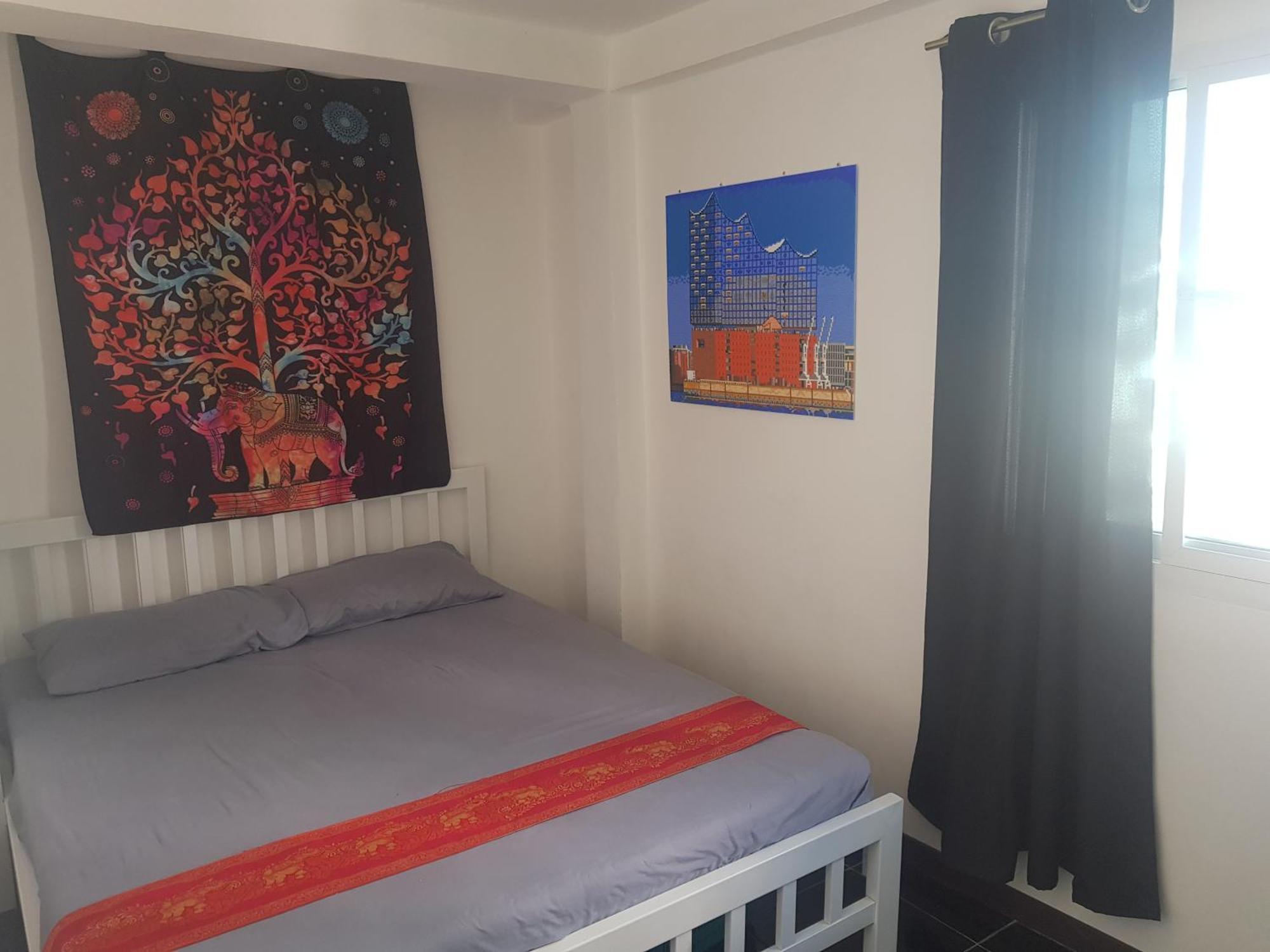 Btl Sunny Hotel Bangkok Bagian luar foto