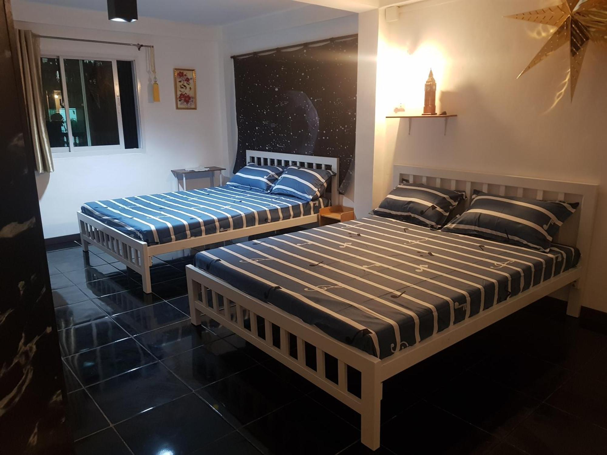 Btl Sunny Hotel Bangkok Bagian luar foto